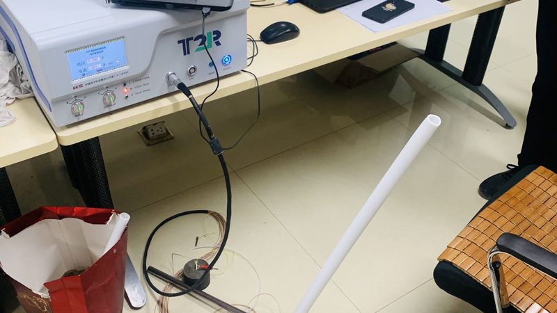 电子元器件与配件定制：揭秘区别与流程**